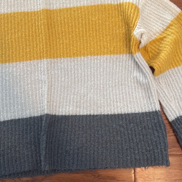 BP yellow grey broad striped slouchy pullover sweater - Picture 8 of 10